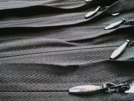 Black Invisible Zippers - Color 580 | ZipUp Zipper Inc. — ZipUpZipper