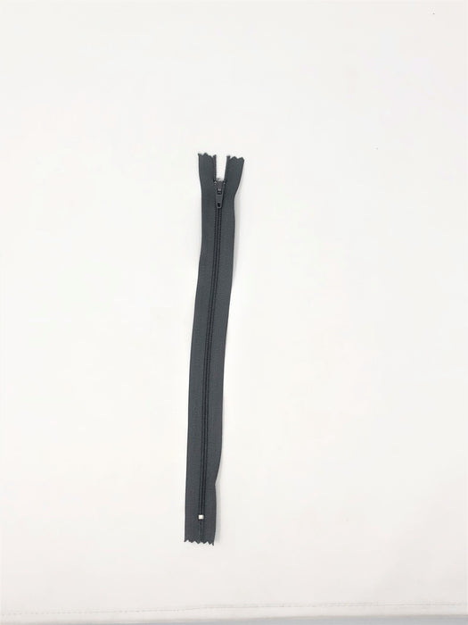 Nylon Zippers 9 Inches Coil #3 Closed Bottom - ZipUpZipper