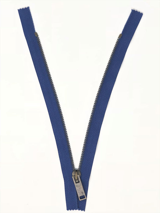 Raccagni FISSA 6.5 inch/16.5 cm Blue Tape, Antique Brass Closed Zipper 4MM